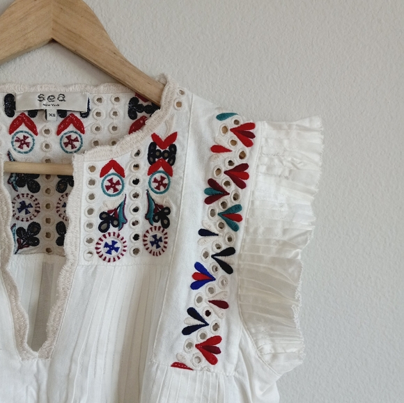 Sea New York Alicia Embroidery Flutter Sleeve Top XS - Picture 6 of 14